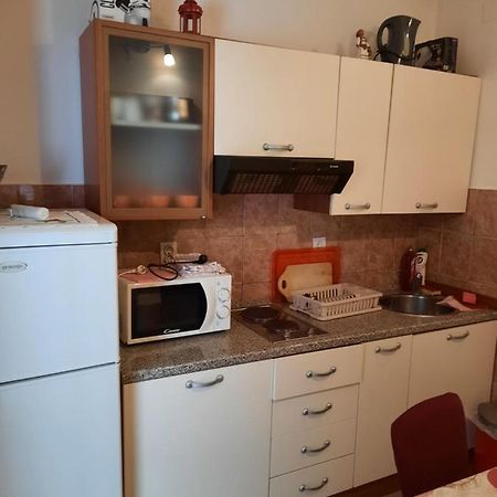 Apartment Villa Bajna Zivogosce Bagian luar foto