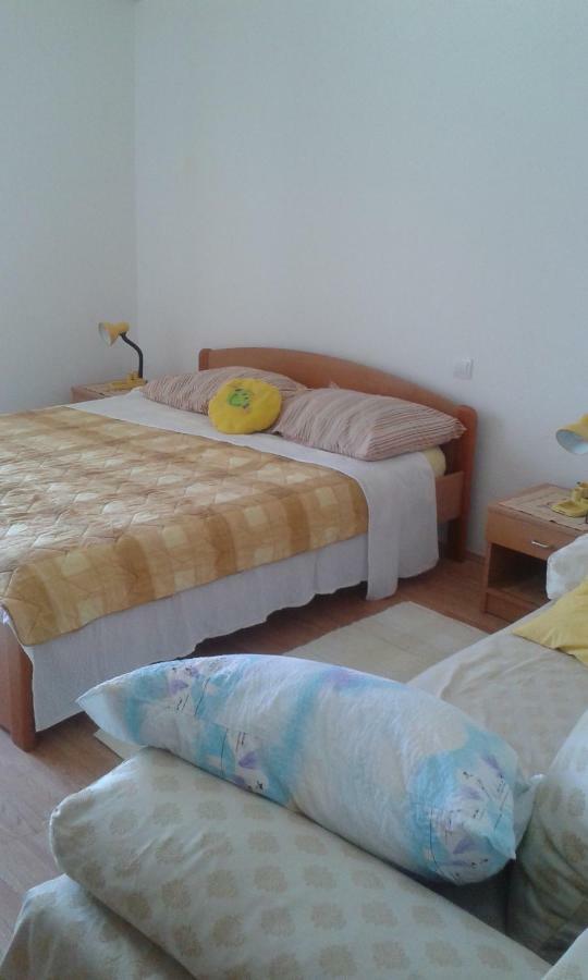 Apartment Villa Bajna Zivogosce Bagian luar foto
