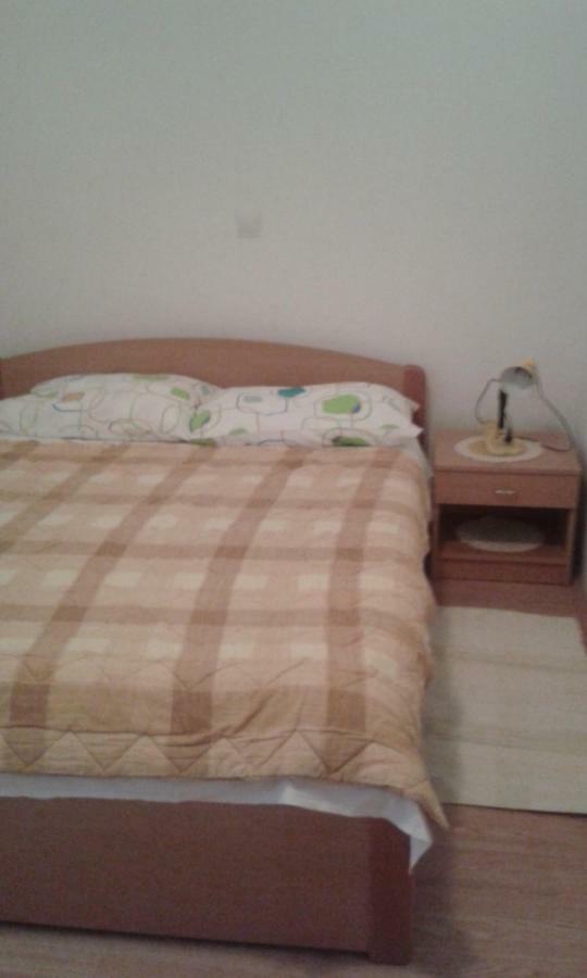 Apartment Villa Bajna Zivogosce Bagian luar foto